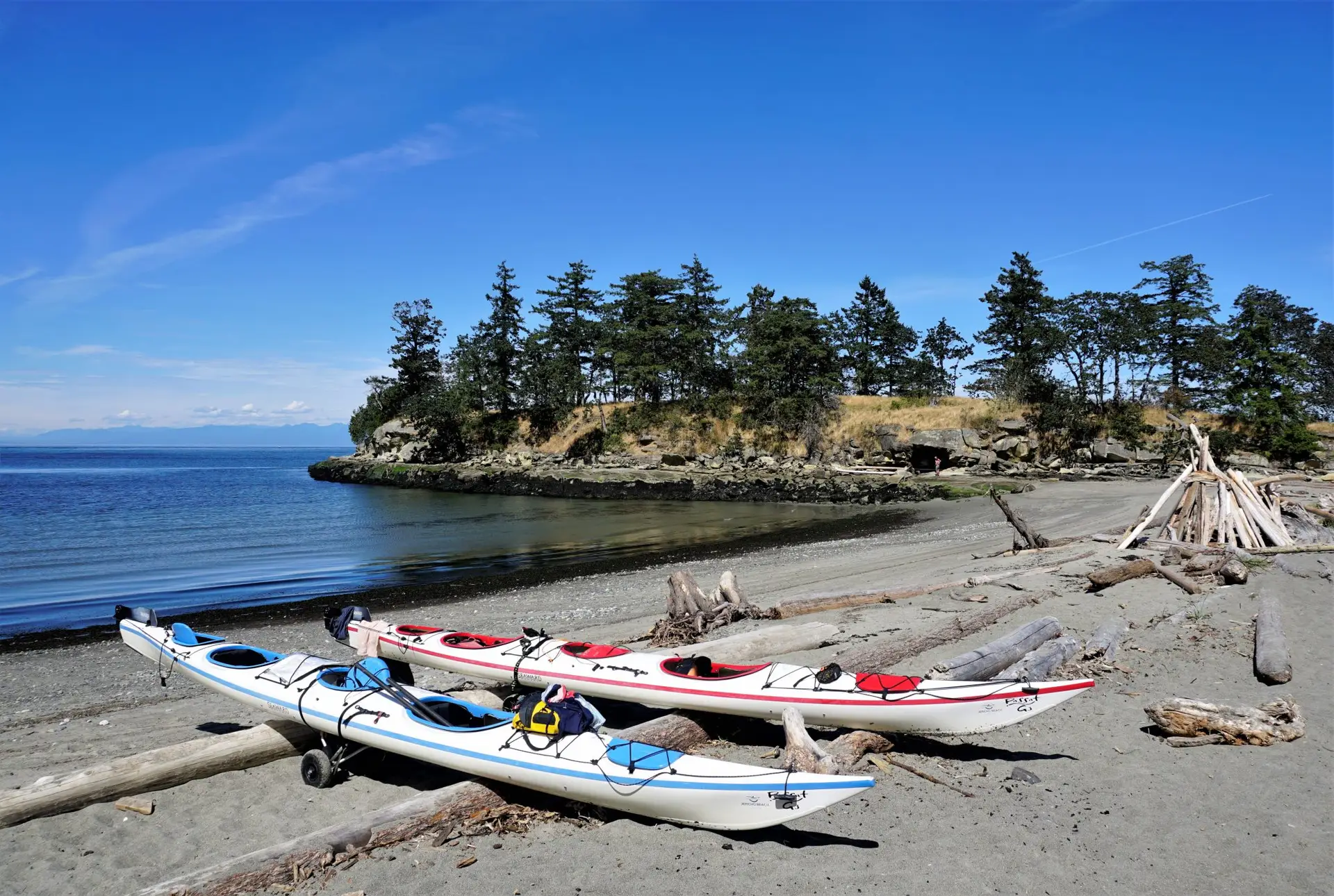 Two kayaks at Coon Bay