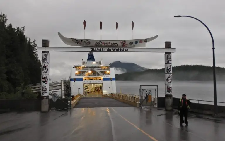 Photo of BC Ferry at the Klemtu dock