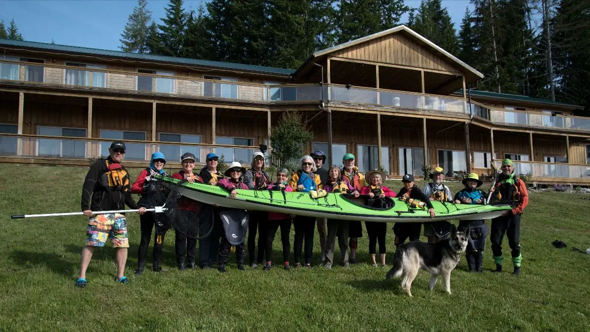 You are currently viewing Tired of Tenting? Try Kayak-Friendly Lodging Instead!